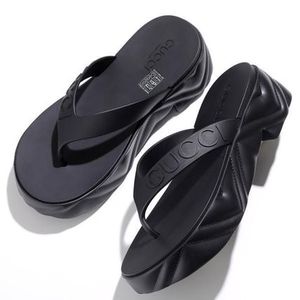 GUCCI トングサンダル 746334 JFM00 ロゴ