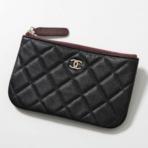 CHANEL ポーチ AP4020 Y33352 マトラッセ キャビアスキン
