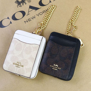 即発 COACH アウトレット ジップカードケース ストラップ付き