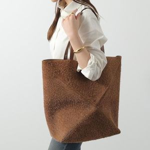 LOEWE トートバッグ PUZZLE FOLD TOTE LARGE B510Q18X01