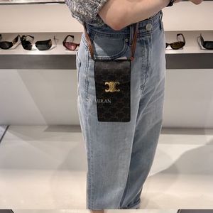 【CELINE】TRIOMPHE バーティカル モバイルポーチ