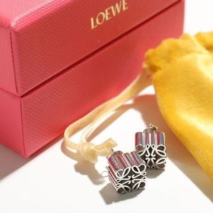 LOEWE ピアス ANAGRAM STUD アナグラム スタッド J821239X06