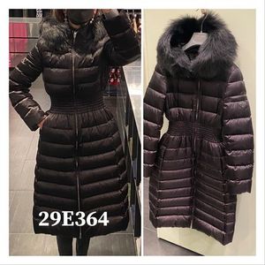 PRADA((29E364))ファー付きロングダウンコート