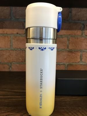 スタバ×スタンレー  水筒 ギリシャの島々のイメージ風♪