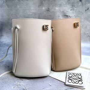 LOEWE ダイスポケット ショルダーバッグ