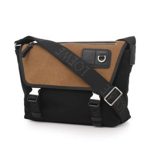 LOEWE ショルダーバッグ b000u45x01