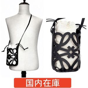 LOEWE アナグラム カットアウト ショルダーバッグ