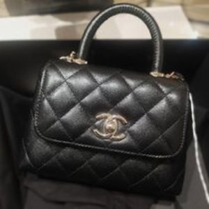 人気モデル!【CHANEL】ココハンドル 14.5 チェーンクラッチ