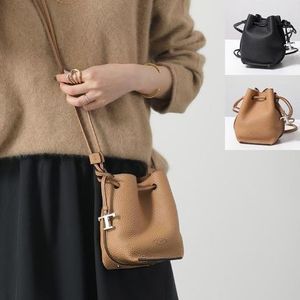 TODS ショルダーバッグ T TIMELESS XBWBUZT0000WNT