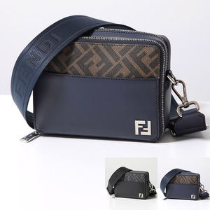 FENDI ショルダーバッグ カメラケース 7M0357 AFF2