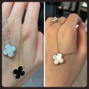 国内発送【Van Cleef & Arpels】ヴィンテージ アルハンブラ