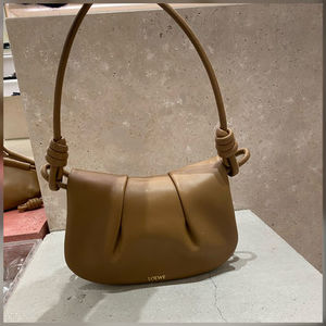 LOEWE PASEO SACHEL ロエベパセオショルダーバッグ