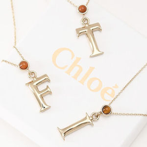 【国内即発】CHLOE アルファベット ペンダントネックレス