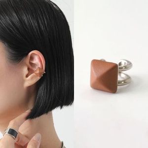 HERMES イヤーカフ メドールガイネ Medor Gaine 500173FK