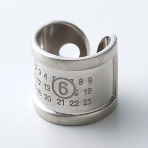 MM6 リング SM6UQ0084 P7210 指輪