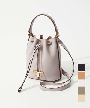 トッズ TOD'S XBWTSAQ0000 Q8E ショルダーバッグ AMANDA