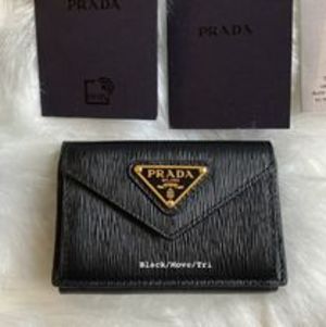 【PRADA】VIPセール ♪ Compact Wallet コンパクト財布 ♪