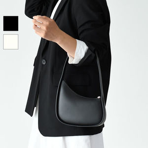 【国内即発】THE ROW Half Moon バッグ レザー