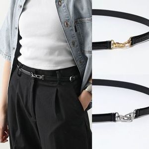 Toteme ベルト 212 807 731 レザー ナローベルト