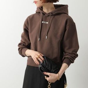 JACQUEMUS パーカー HOW00247AJ00109 プルオーバー