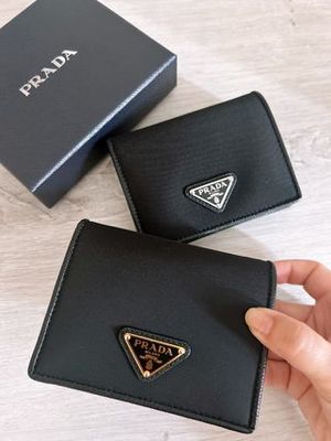 【国内発送】PRADA*SAFFIANOxNYLON*ミニ折り財布*人気の1MV204