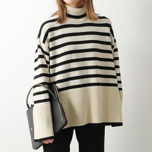 Toteme セーター 212 562 758 ストライプ タートルネック