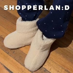 Butter Dumble Room Shoes