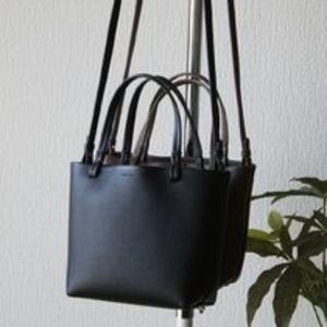 【即納OK】THE ROW トートバッグ Park small