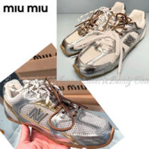 MiuMiu ミュウミュウ Xニューバランス スニーカー 530 SL ロゴ