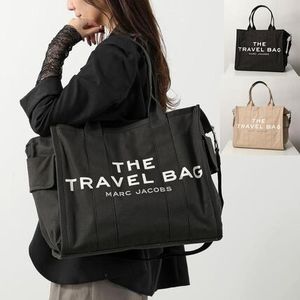 MARC JACOBS トートバッグ 2P5HTT021H03