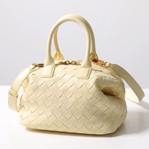 BOTTEGA VENETA バッグ MINI BAULETTO バウレット 764535 VCPP1