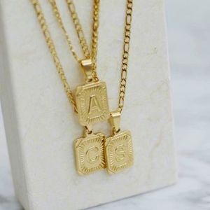 【Shapes Studio】MONOGRAM INITIAL CHARMネックレス