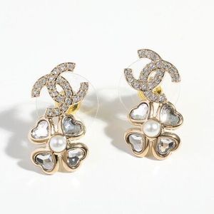 CHANEL ピアス ABG273 B21851 ココマーク クローバー