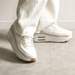 NIKE スニーカー エアマックス90 LV8 厚底 ローカット FD4328