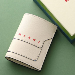 MARNI 二つ折り財布 PFMOQ14U26 LV520 ロゴ