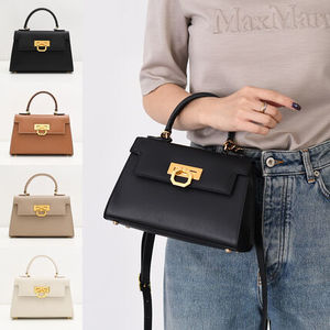 【国内即発】CARBOTTI GRETA245