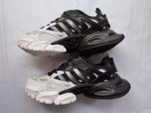 【adidas】XLG ランナー デラックス シューズ 送料間税込