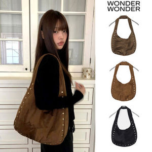 【WONDER WONDER】Eo Stud Suede Shoulder Bag