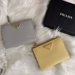 【PRADA】VIP SALE シティカーフタブ 財布/1ML050
