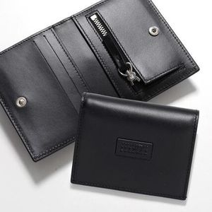 MM6 二つ折り財布 SA5UI0015 P8622 レザー ミニ財布