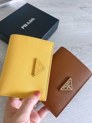 【DHL速達便】PRADAサフィアーノ財布*黄色*1MV204イエロー金運up