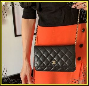 【CHANEL】シャネル キャビアスキンチェーンバッグ