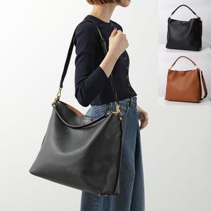 GIANNI CHIARINI トートバッグ ARETHA L BS11833 RNGDBL