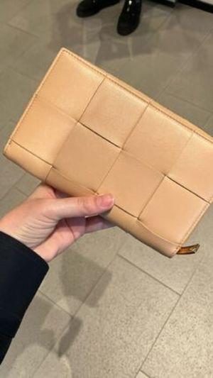 ボッテガ・ヴェネタ カセット ロングウォレット 651368 2700