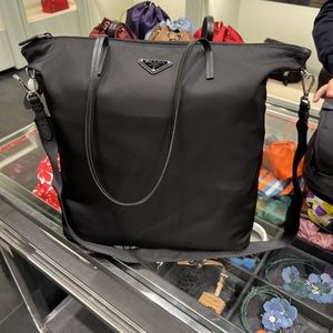 【セール】PRADA プラダ ストラップ付き ナイロン トート 1BG189