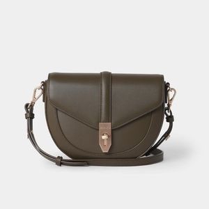 ★韓国人気★CARLYN★MOON Saddlebag★ムーンセドルバッグ★