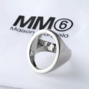 MM6 リング SM7UQ0088 P7355 シグネット 指輪