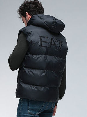 EMPORIO ARMANI EA7 中綿ベスト フード ロゴ刺繍