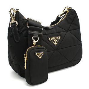 【国内即発】PRADA 斜め掛け ショルダーバッグ 1BC151