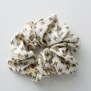 CELINE シュシュ Mini Triomphe Scrunchy 461DK2SIB